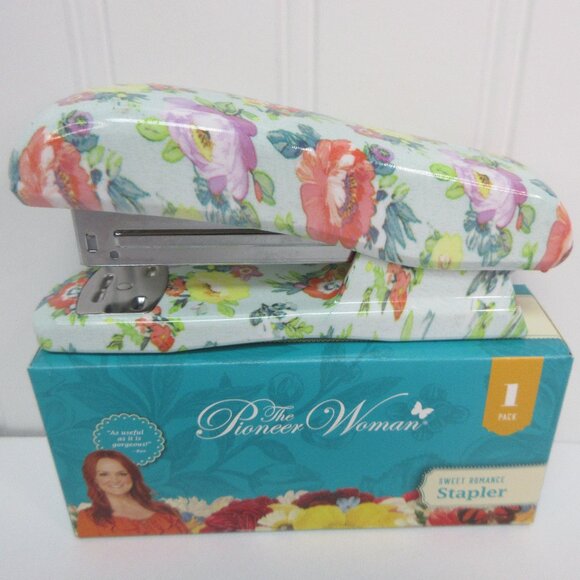 Pioneer Woman Sweet Romance Stapler 20 Sheets Capacity Floral - Picture 2 of 8